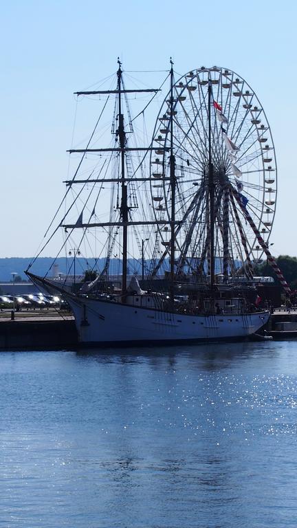 L Appart De La Place Ste Catherine Honfleur Dış mekan fotoğraf